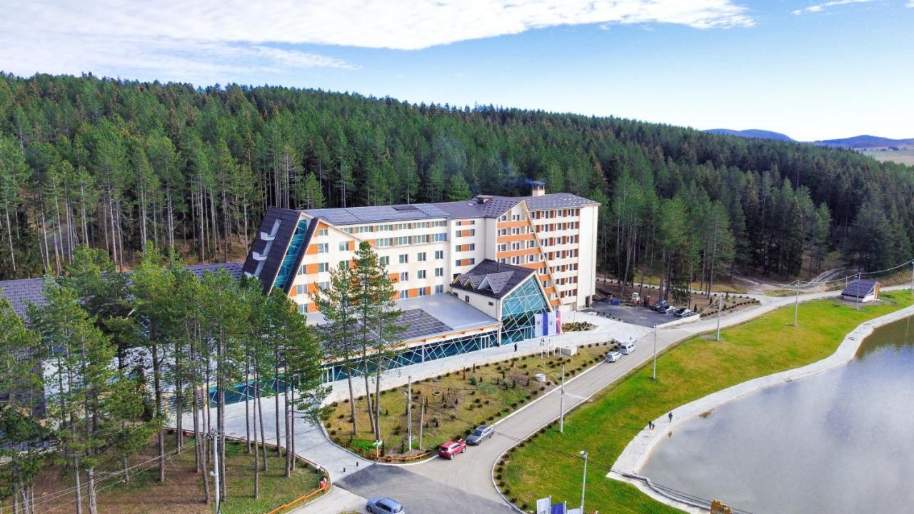 Hotel Borovi Forest Resort & Spa Sjenica Exteriör bild